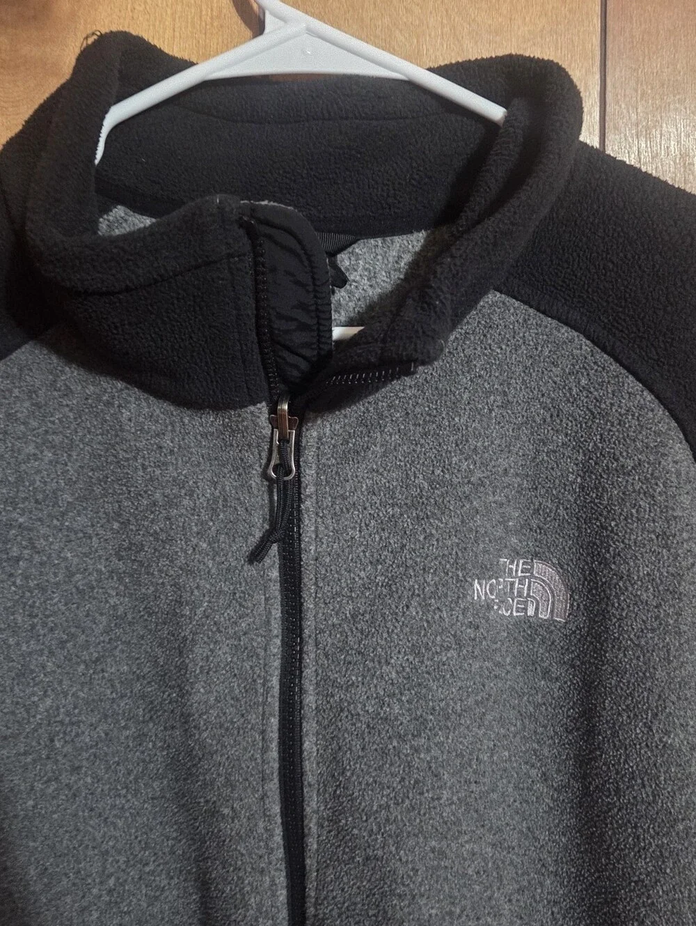 The North Face Flashdry Men’s Gray Color Block Full Zip Fleece Sweater Size XXL